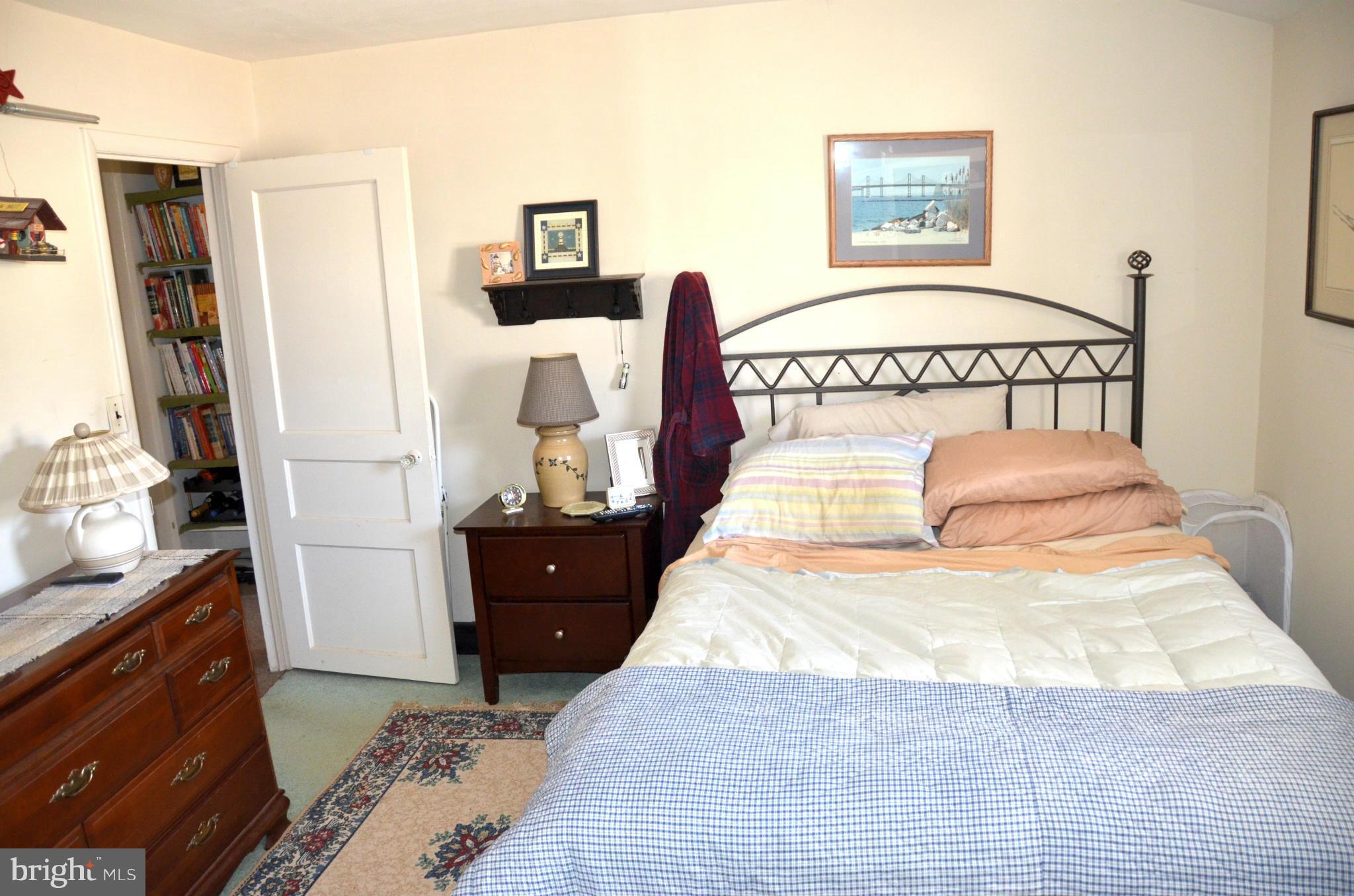 LOCH HAVEN BEACH - Residential