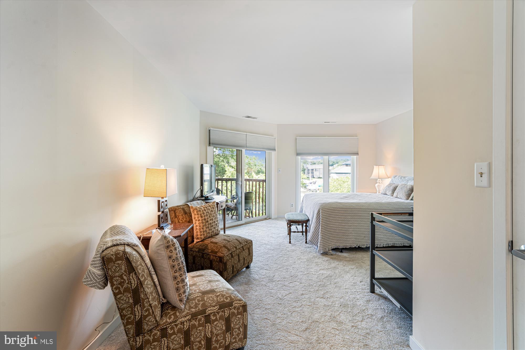 CHESAPEAKE HARBOUR - Residential