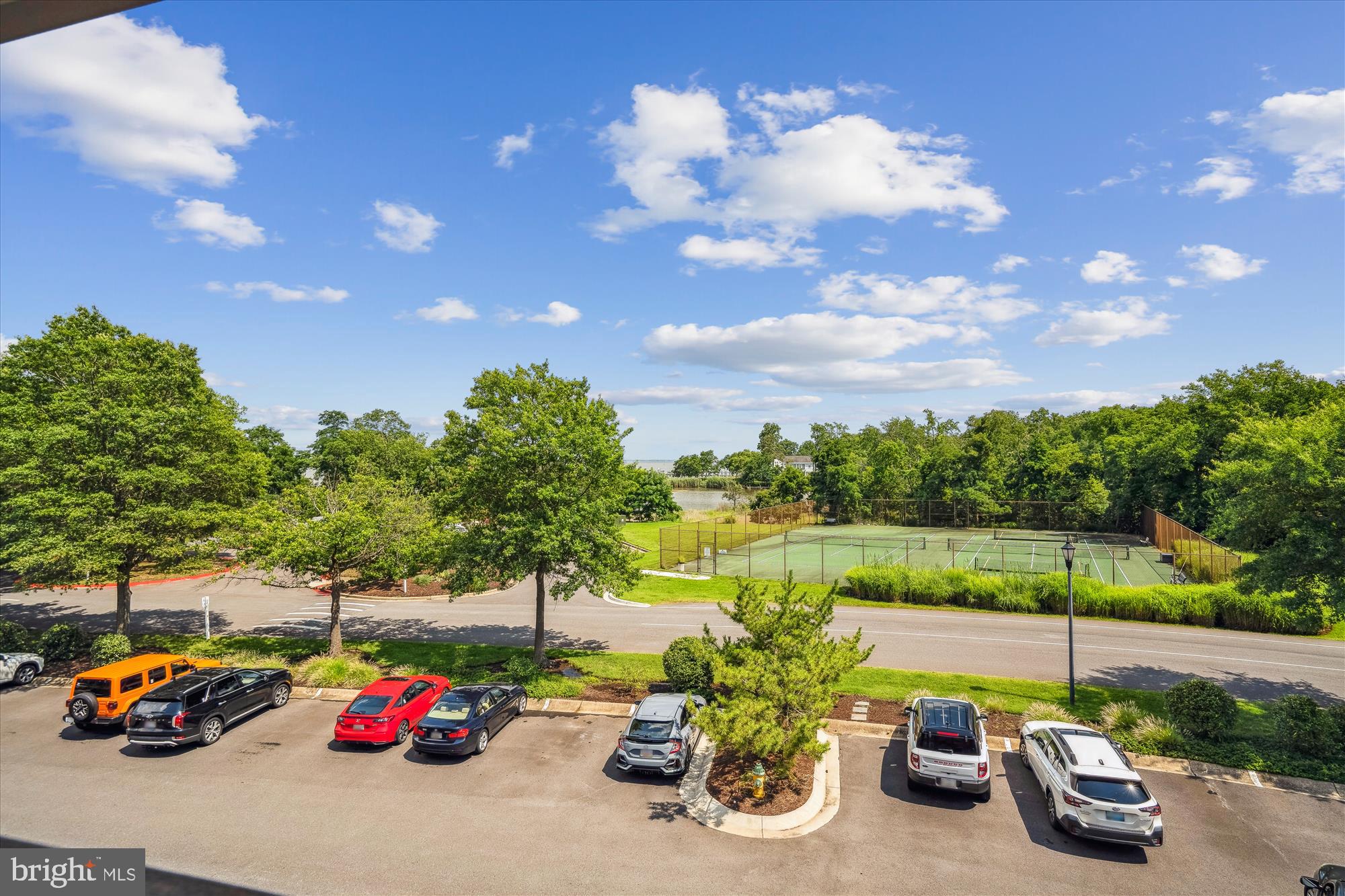 CHESAPEAKE HARBOUR - Residential