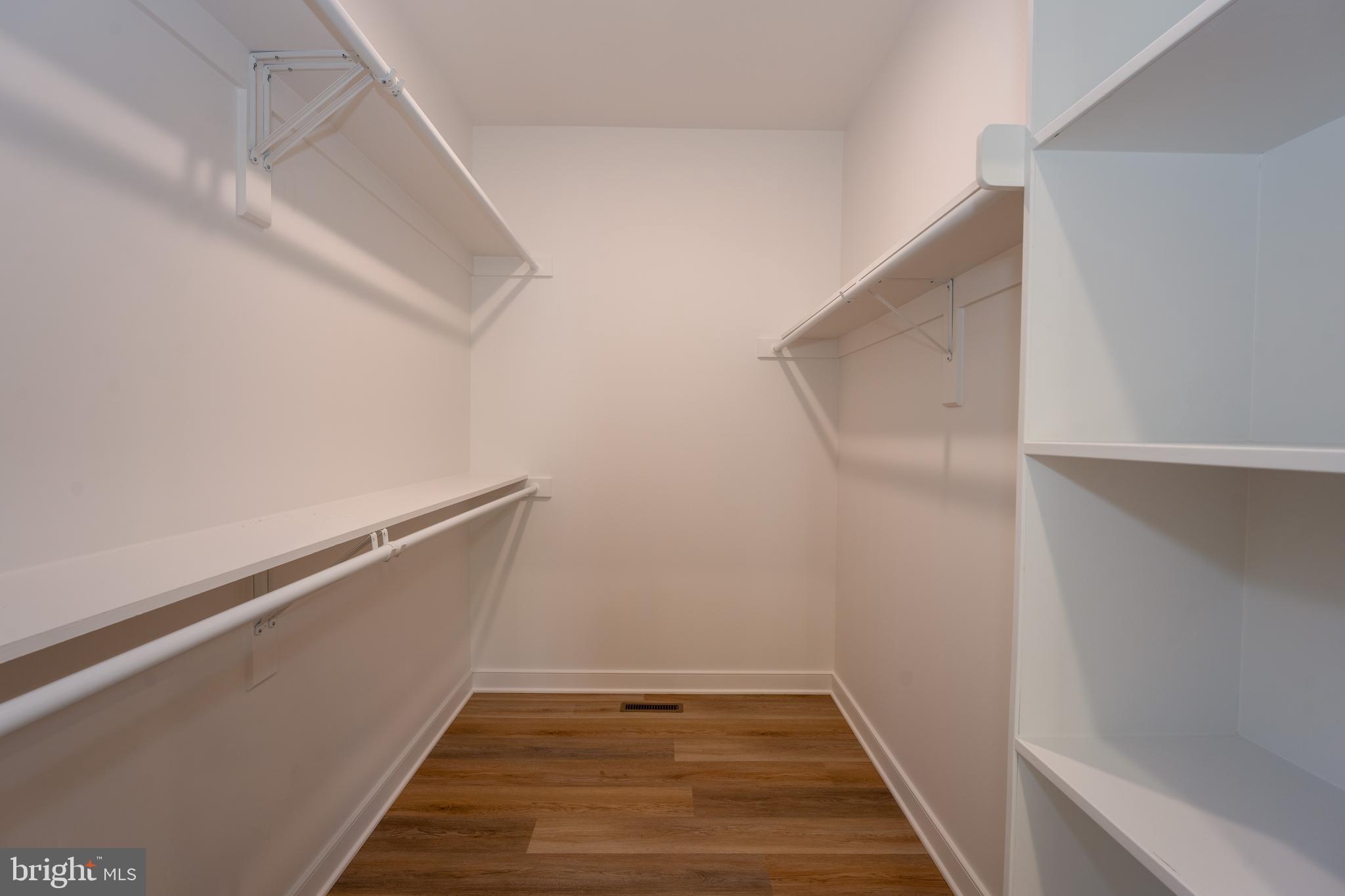 RIVER WILL - Residential