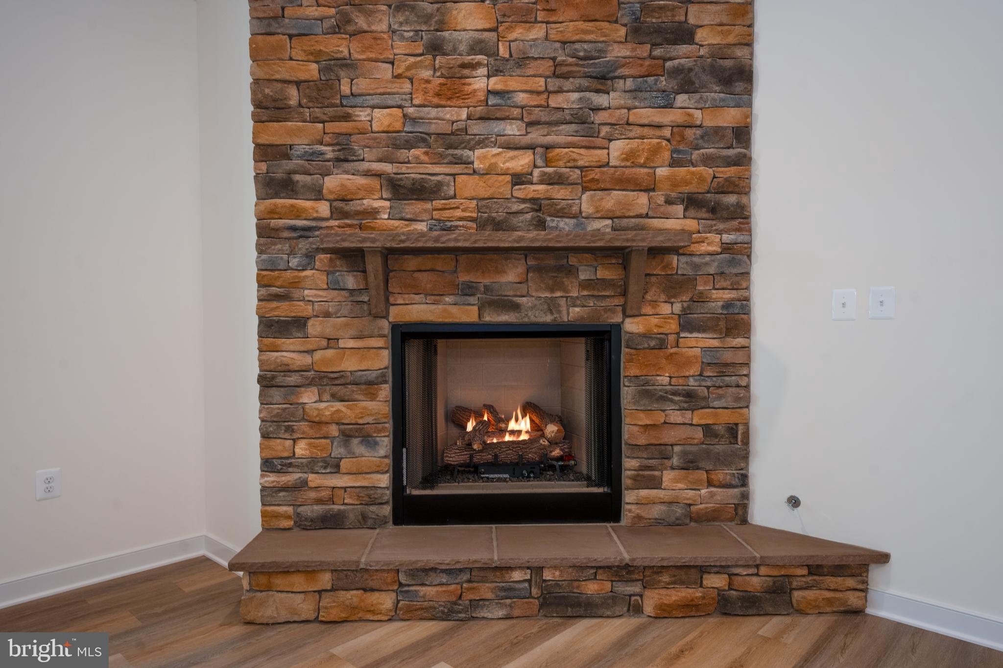 RIVER WILL - Residential