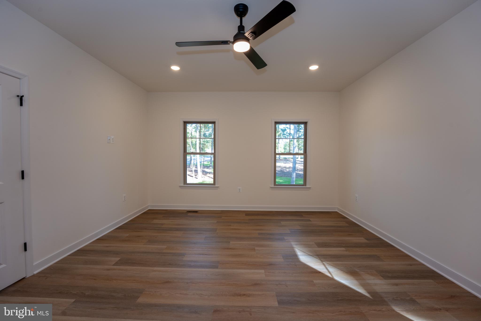 RIVER WILL - Residential