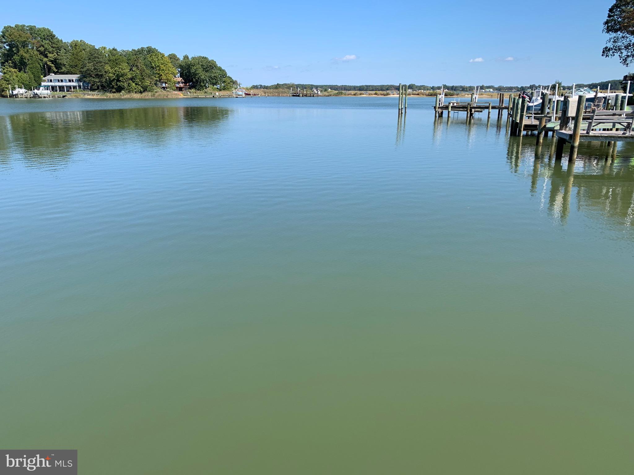 GLEBE HARBOR - Residential