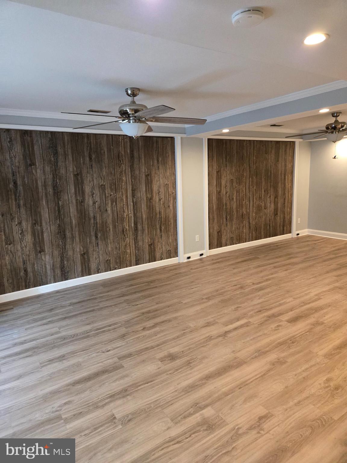 HOLLYWOOD - Residential Lease