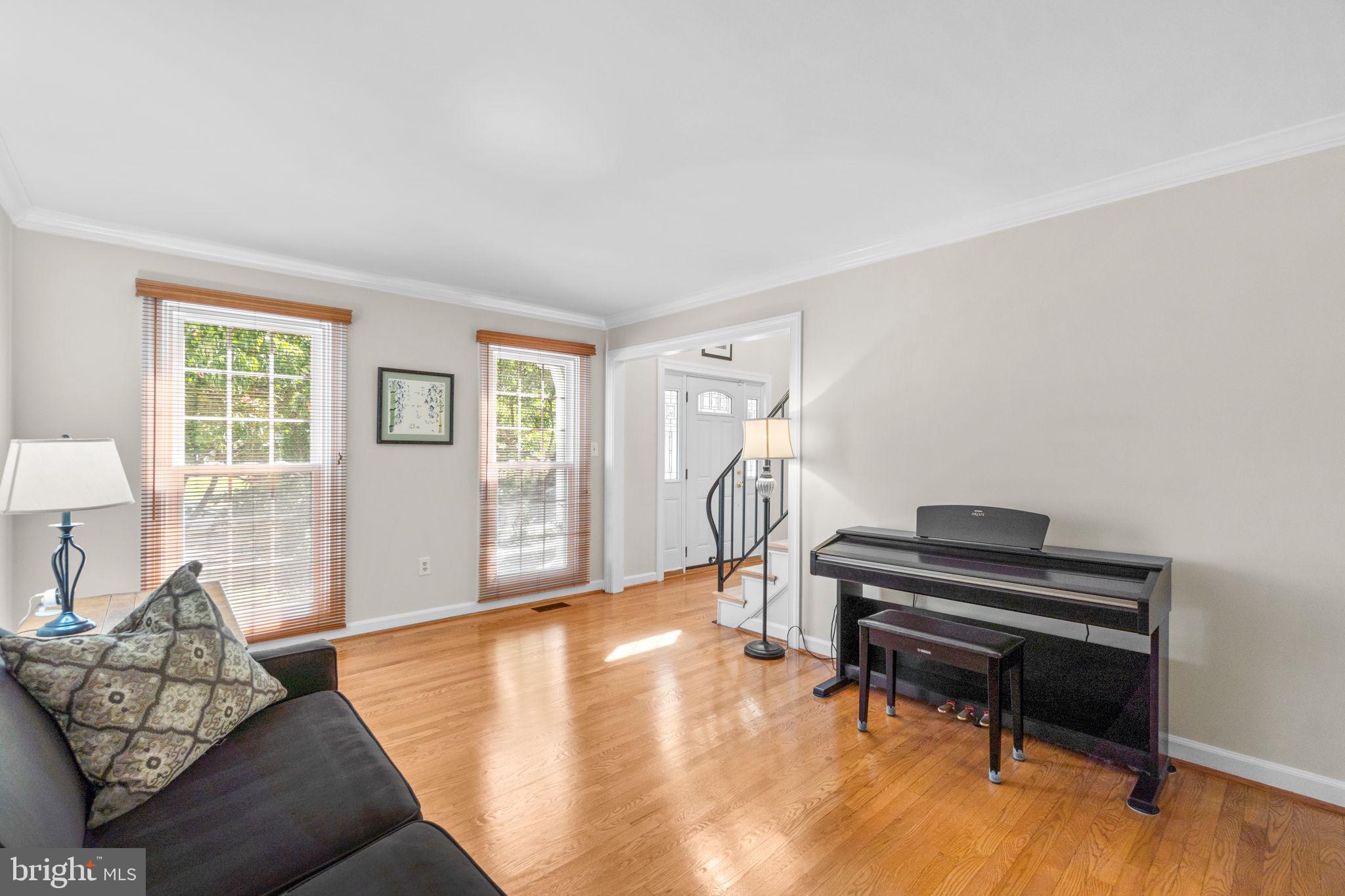 BURLEIGH MANOR - Residential