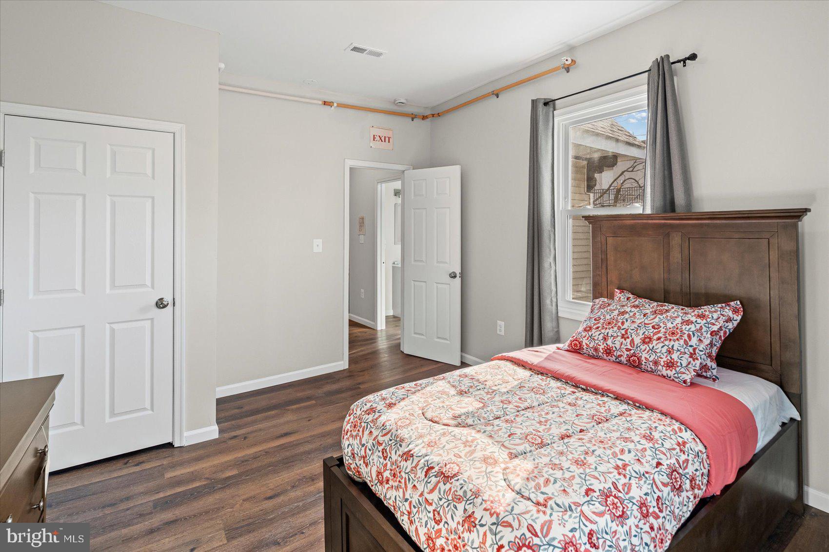 MOUNT HOLLY - Residential