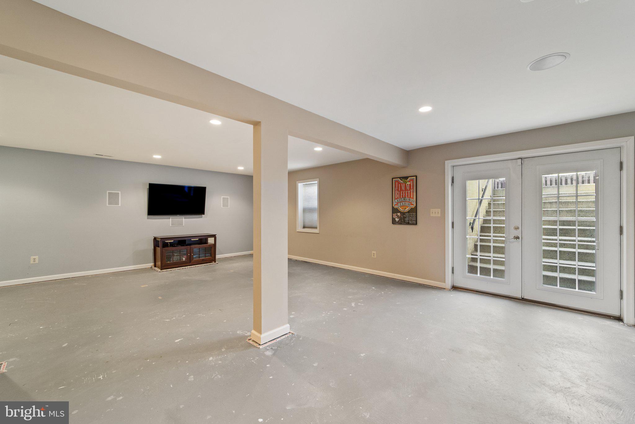 BRIDLEWOOD - Residential