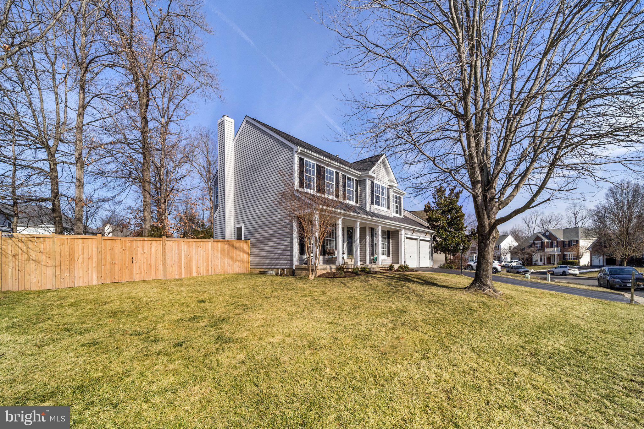 BRIDLEWOOD - Residential