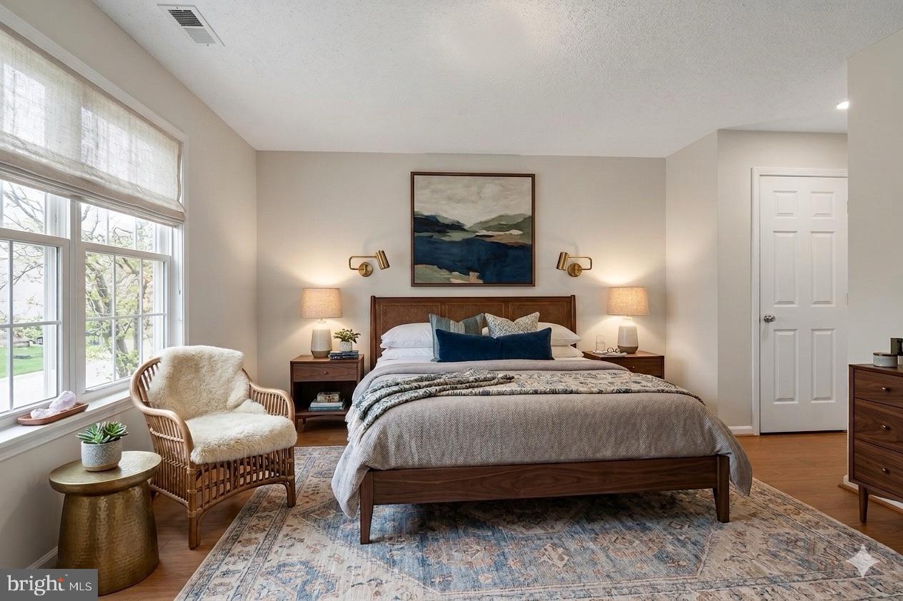 FOX CHAPEL - Residential