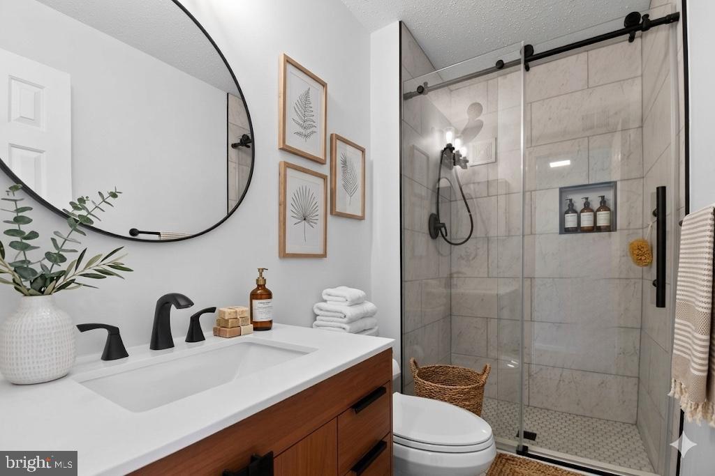 FOX CHAPEL - Residential