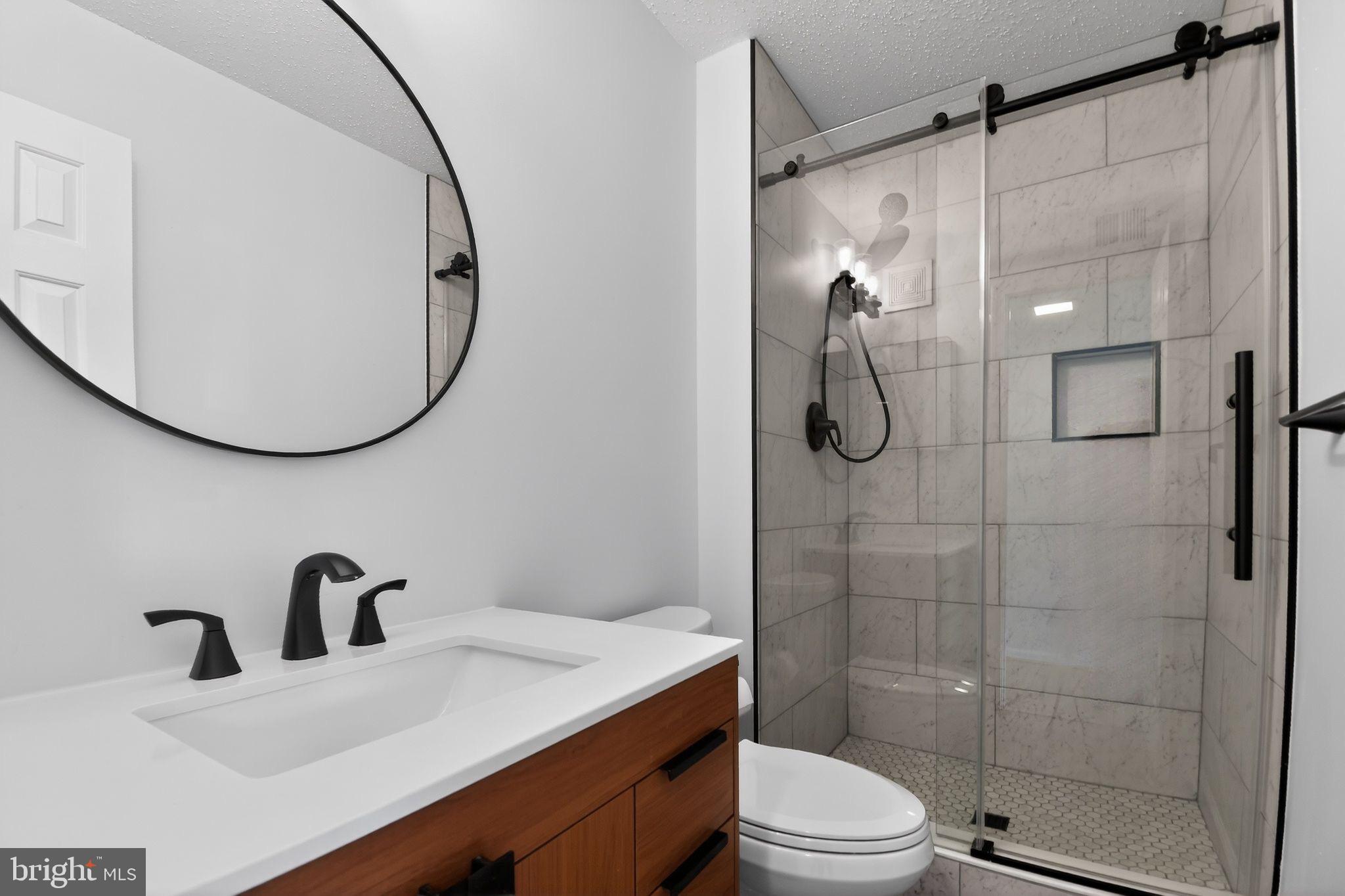 FOX CHAPEL - Residential