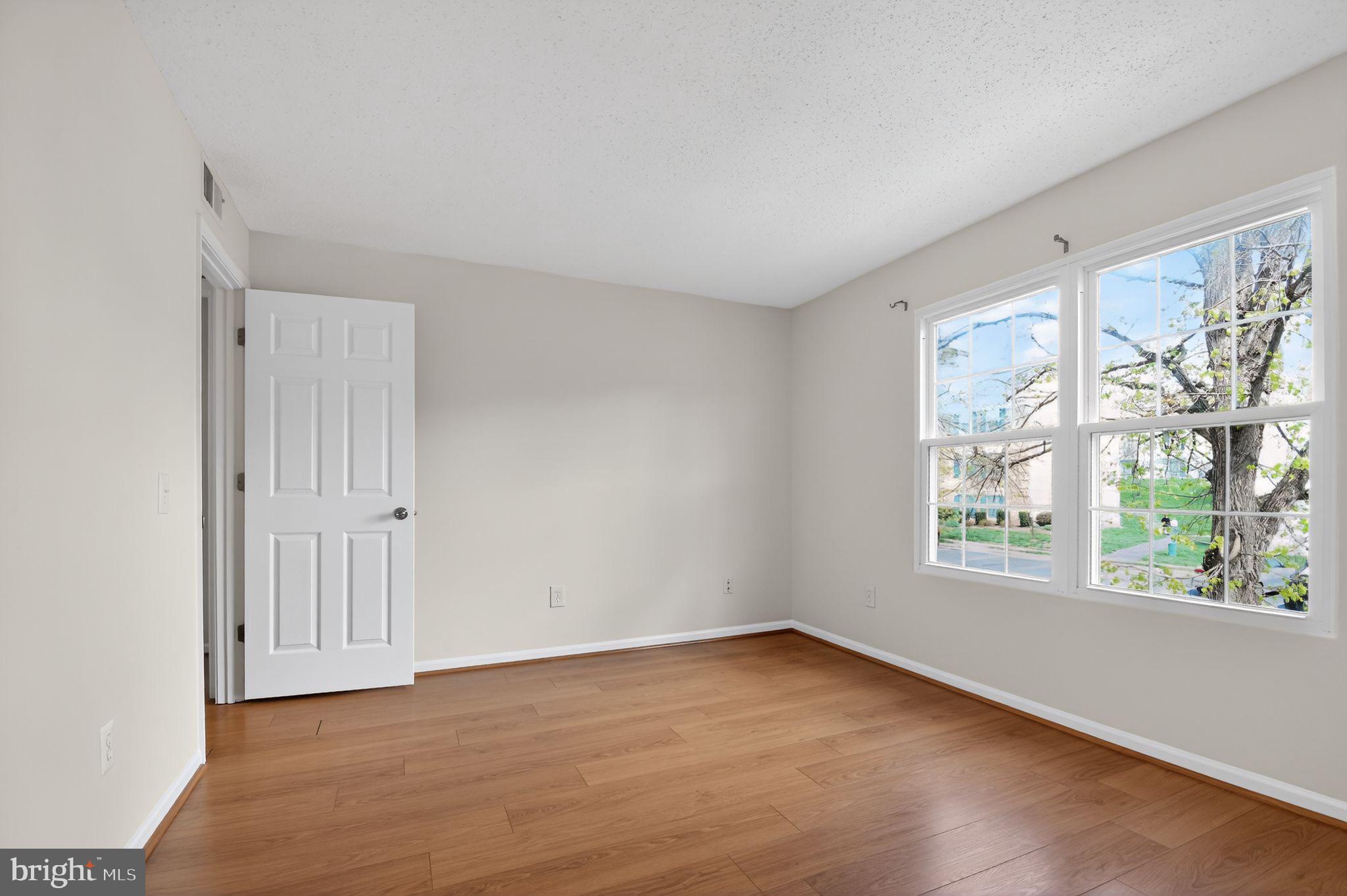 FOX CHAPEL - Residential