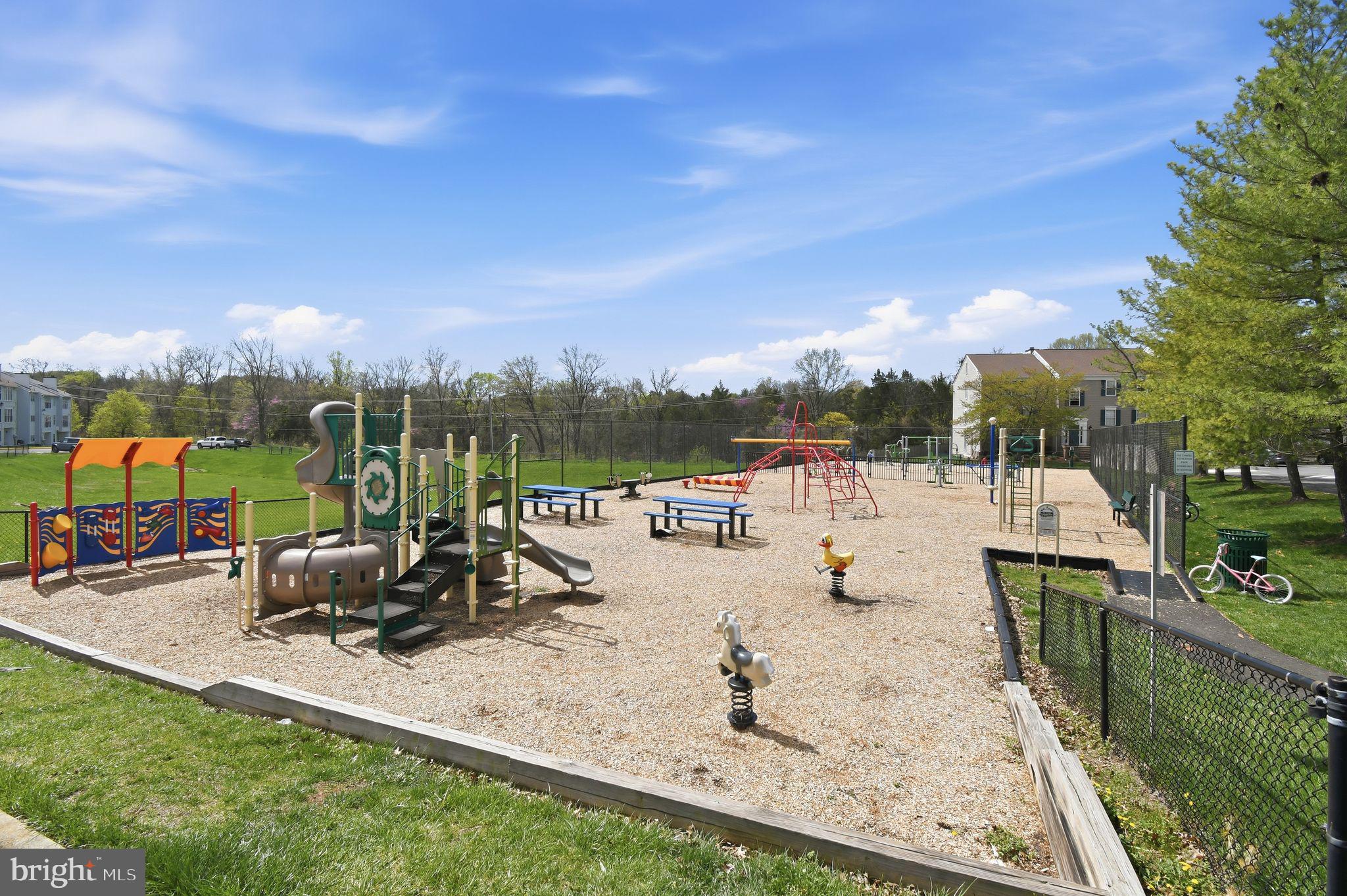 FOX CHAPEL - Residential