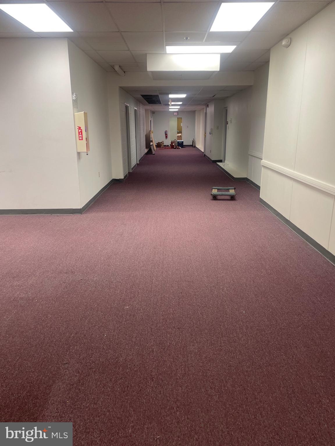 1200 VETERANS HIGHWAY G - WING