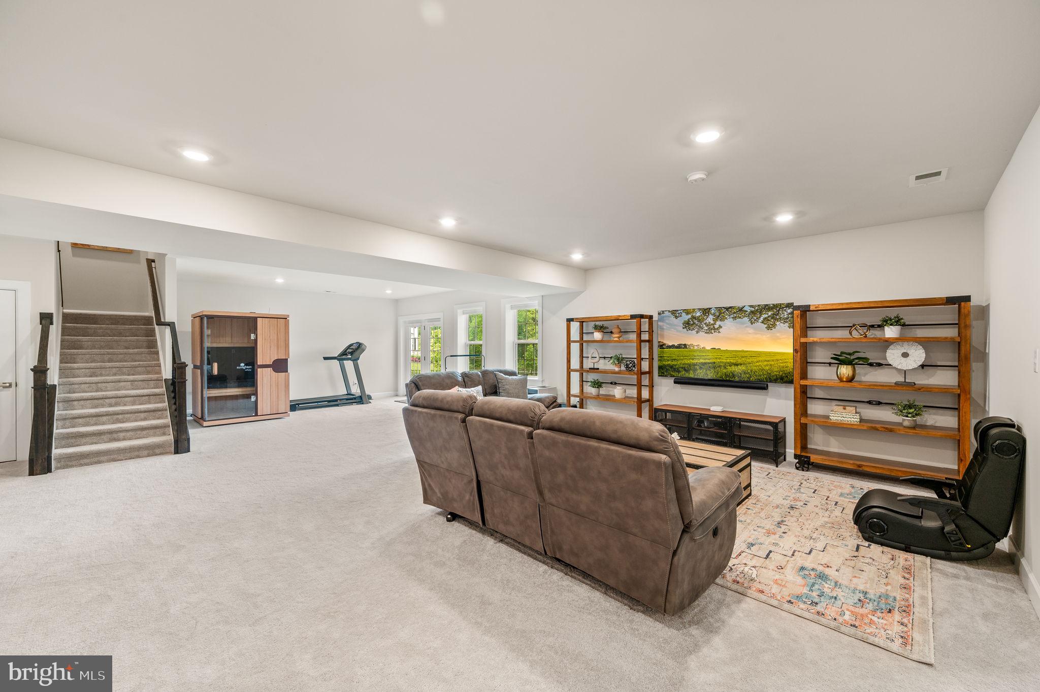 GREYSTONE - Residential