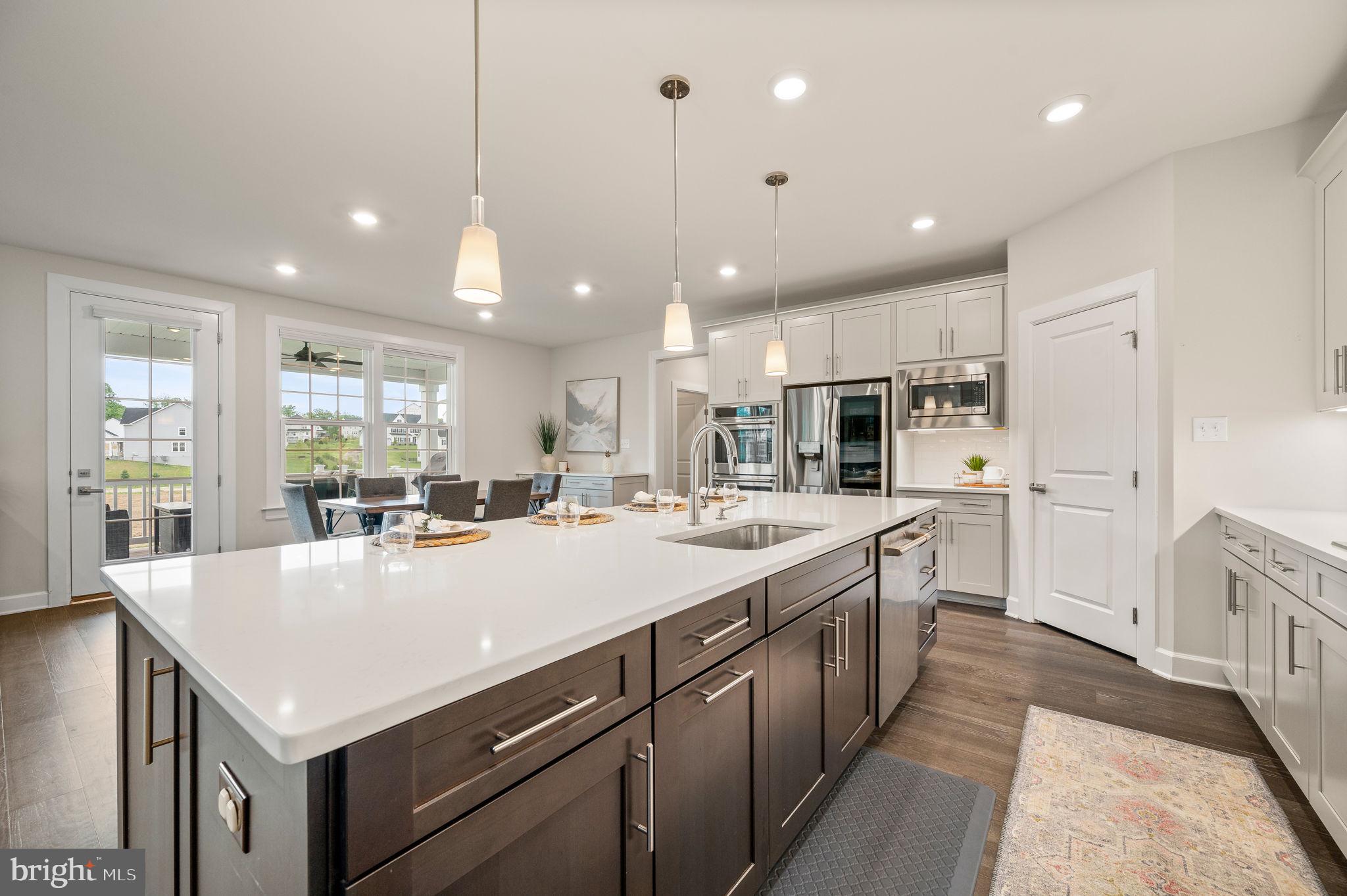 GREYSTONE - Residential