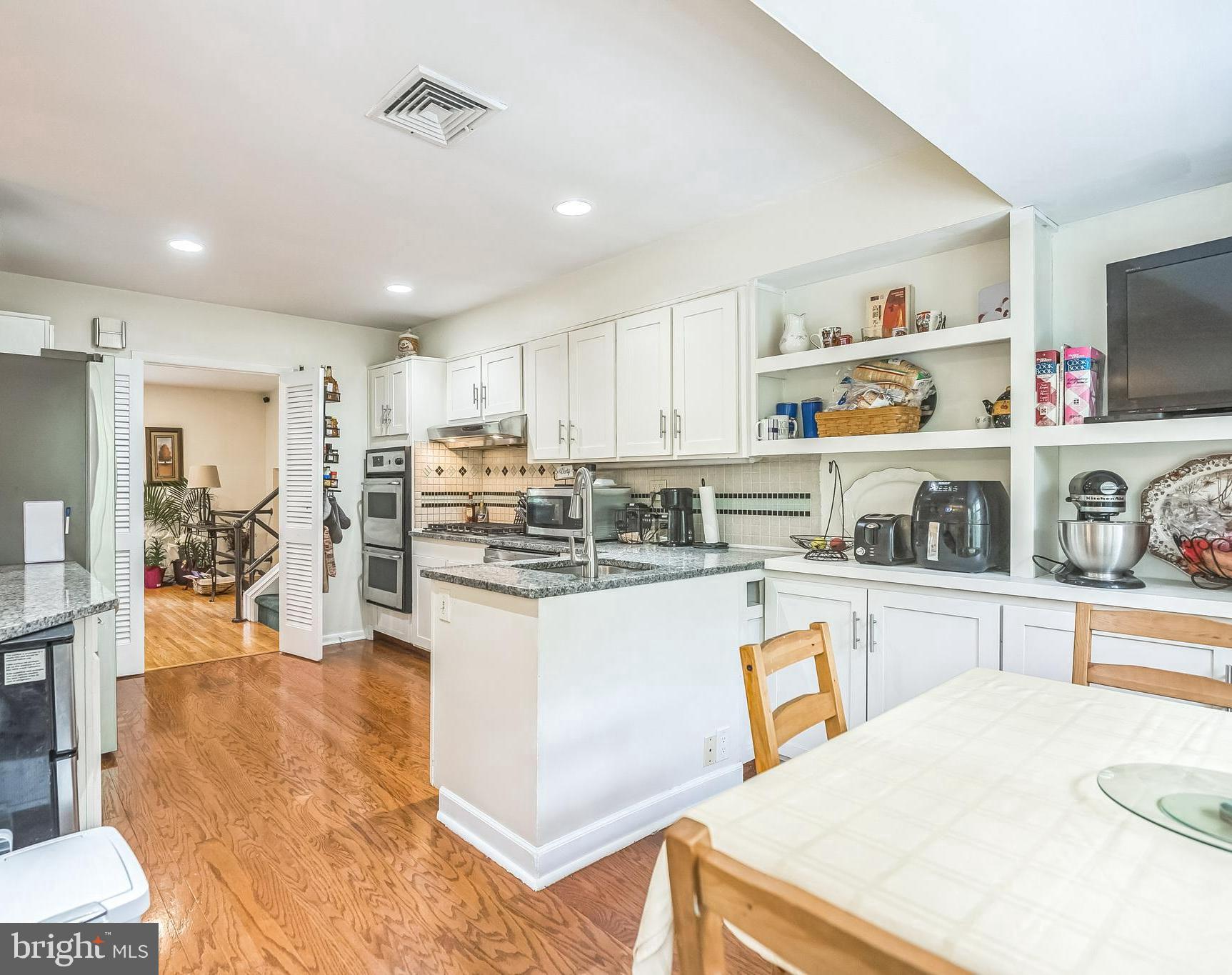 FRAZIER WOODS - Residential