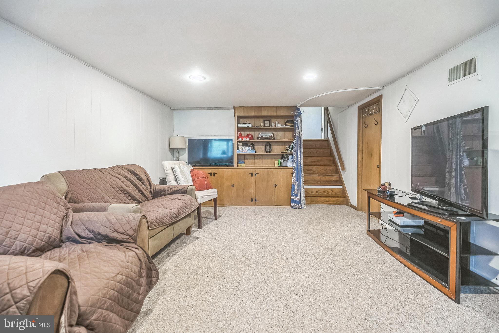 FRAZIER WOODS - Residential