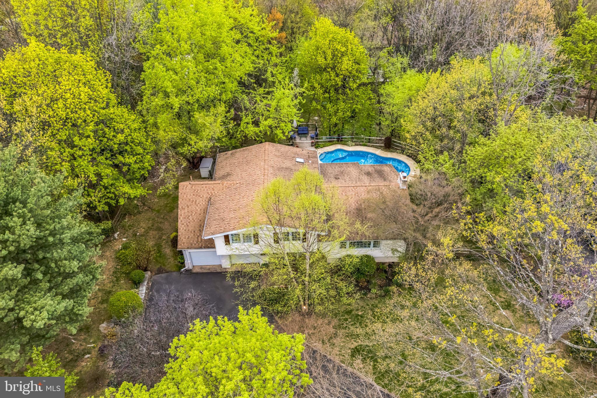 FRAZIER WOODS - Residential