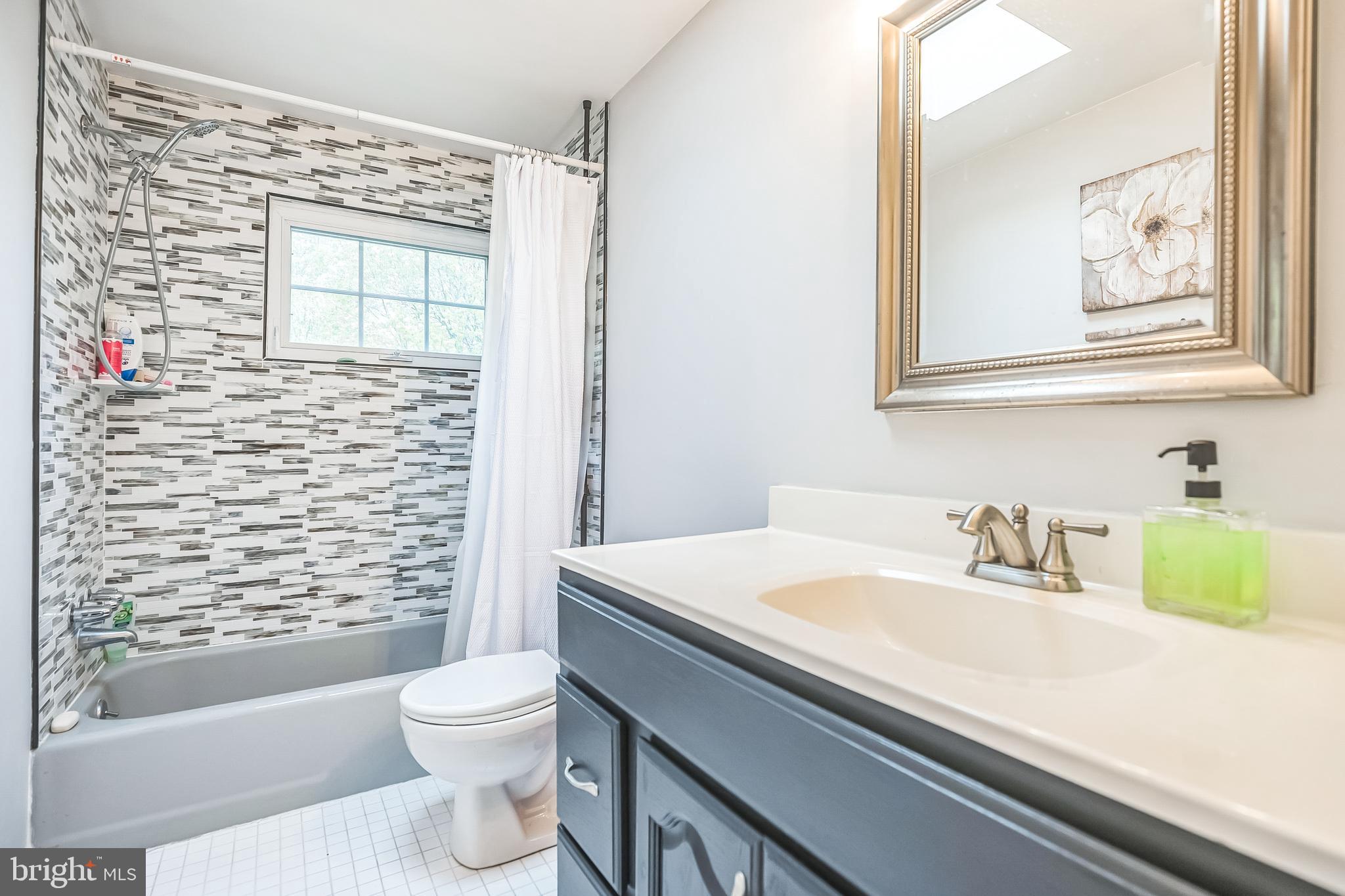 FRAZIER WOODS - Residential