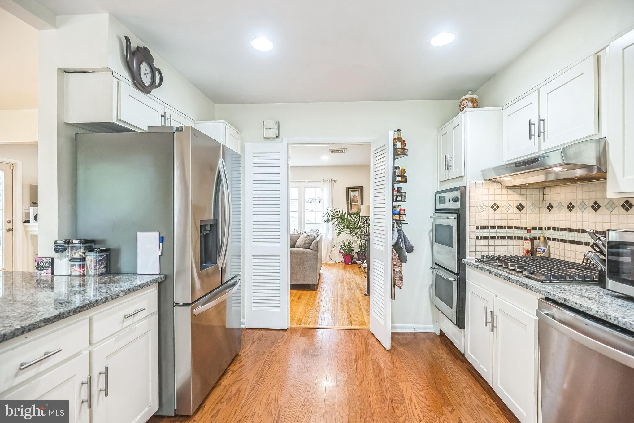 FRAZIER WOODS - Residential