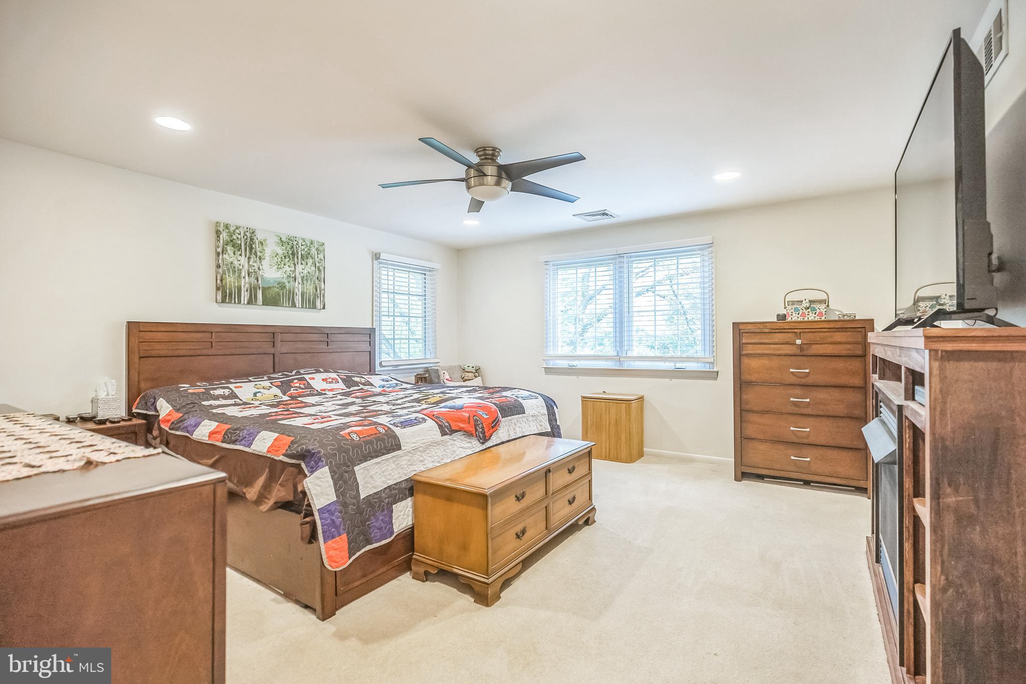 FRAZIER WOODS - Residential