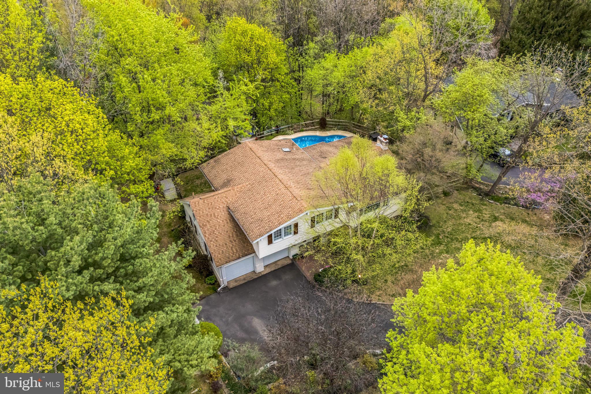 FRAZIER WOODS - Residential