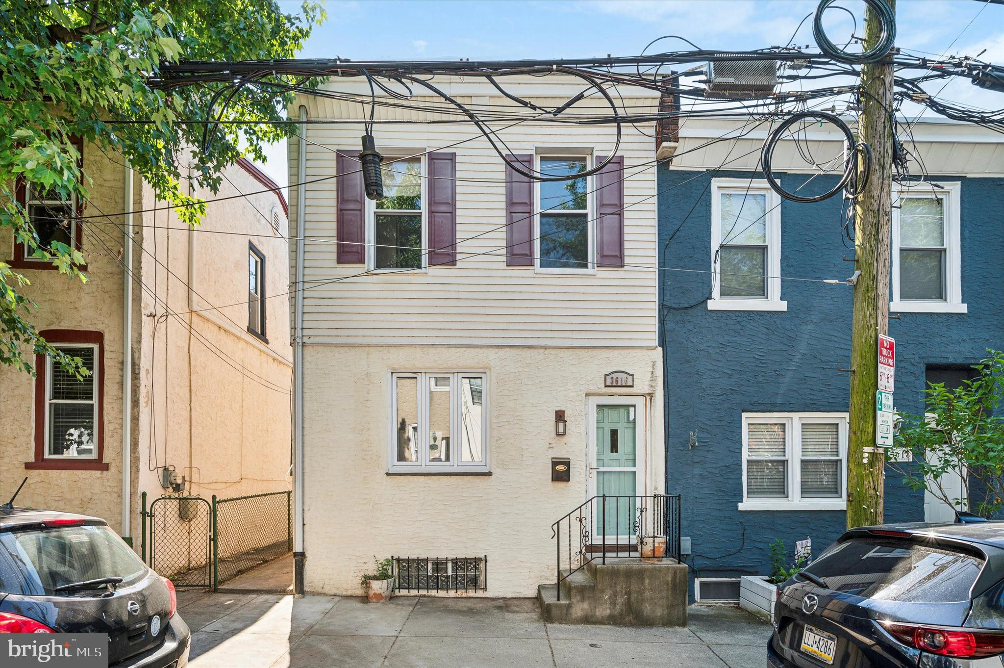 EAST FALLS - Residential