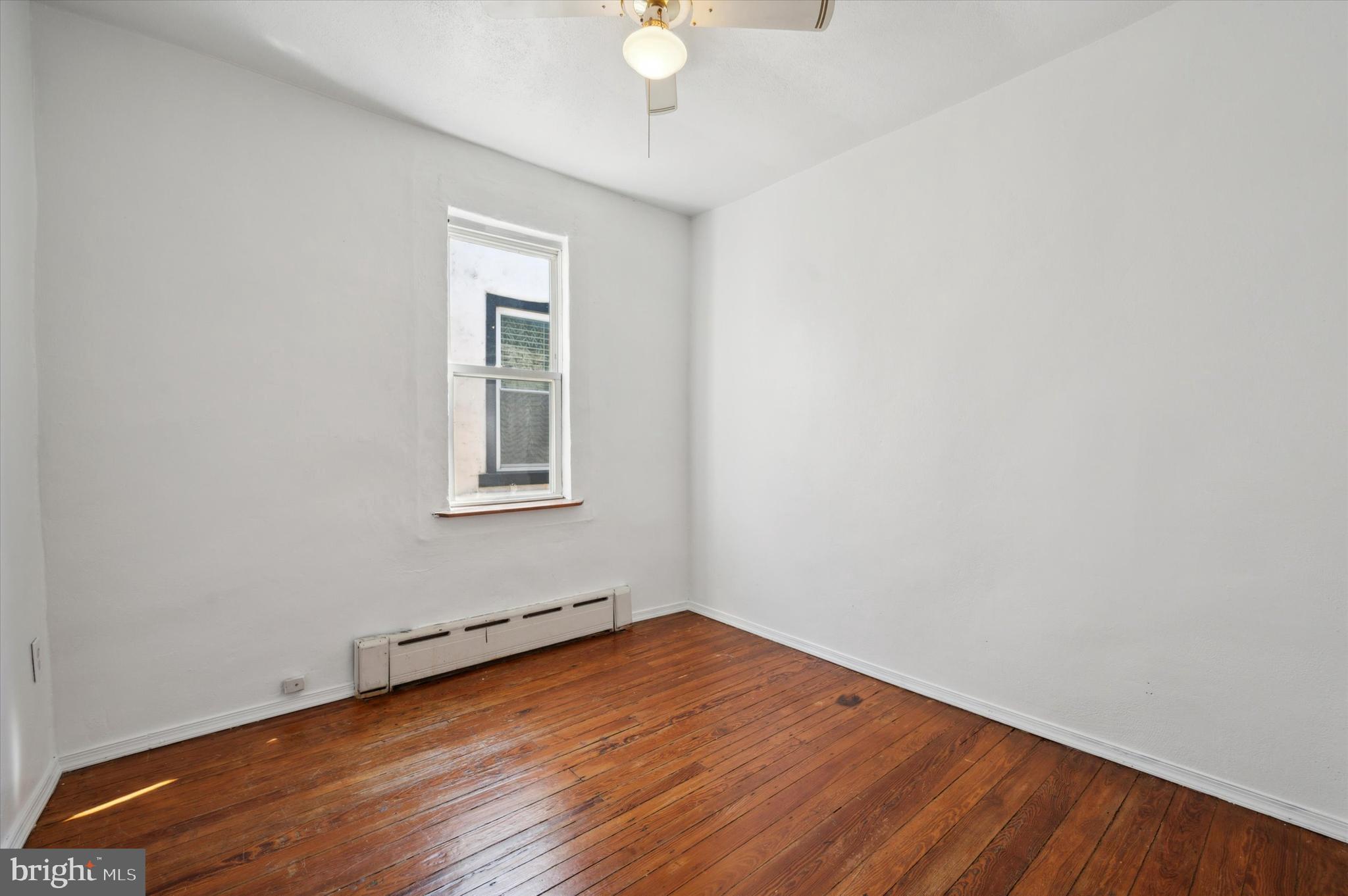 EAST FALLS - Residential