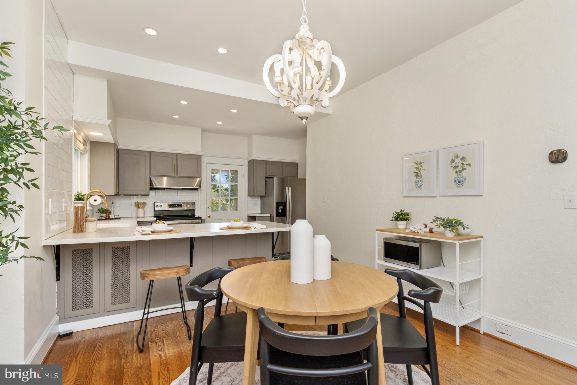 WEST TOWSON - Residential