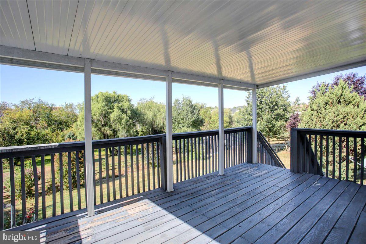 HUNTERS CHASE - Residential