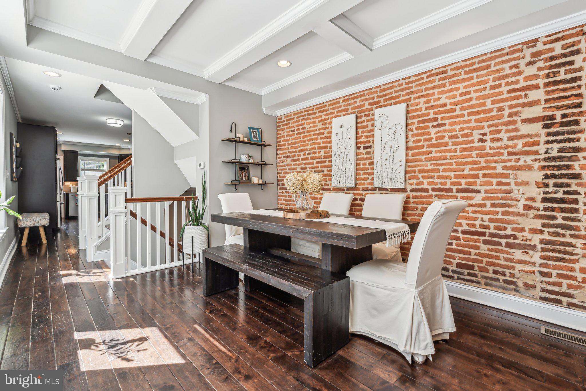 RIVERSIDE - Residential