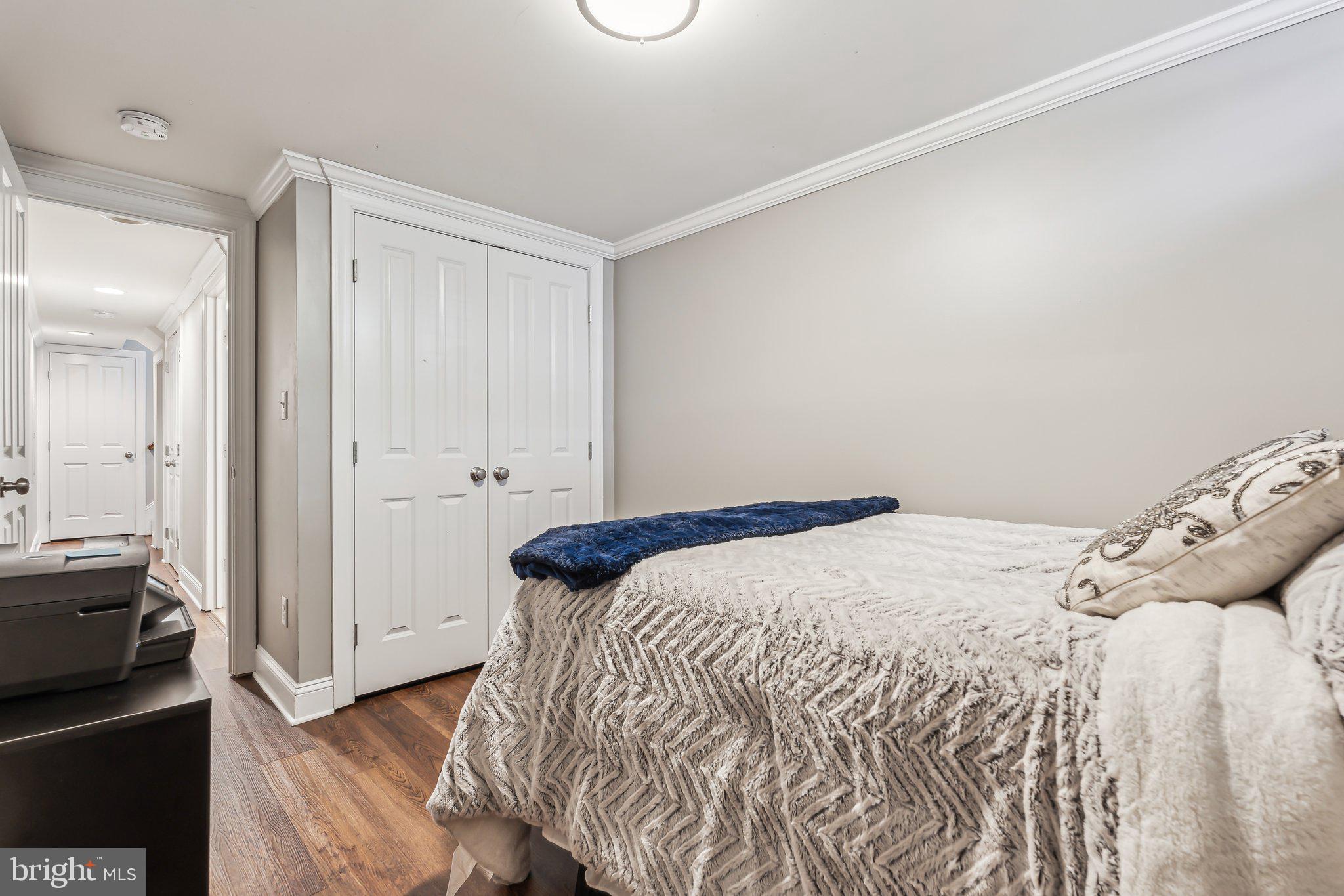 RIVERSIDE - Residential