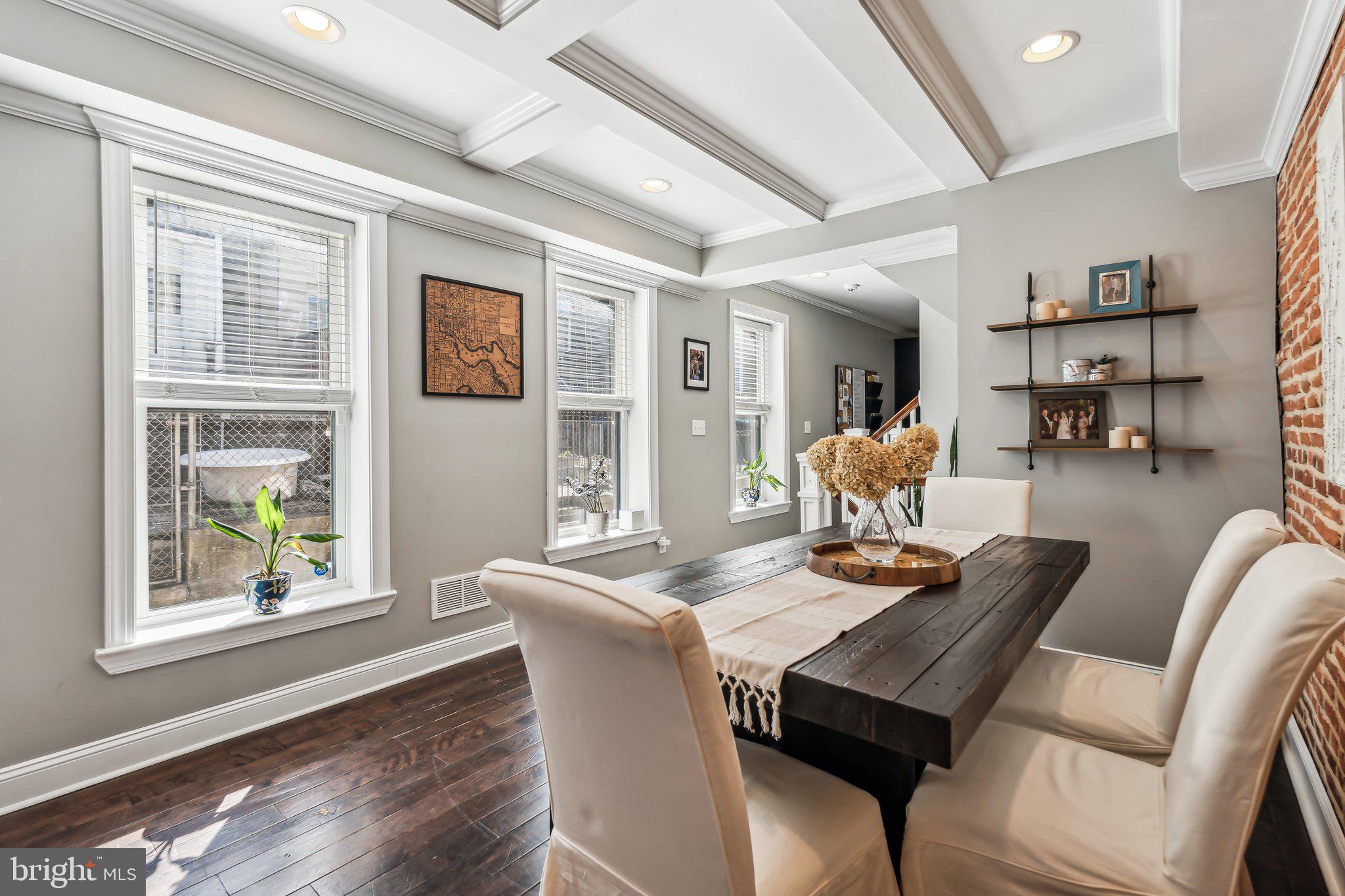 RIVERSIDE - Residential