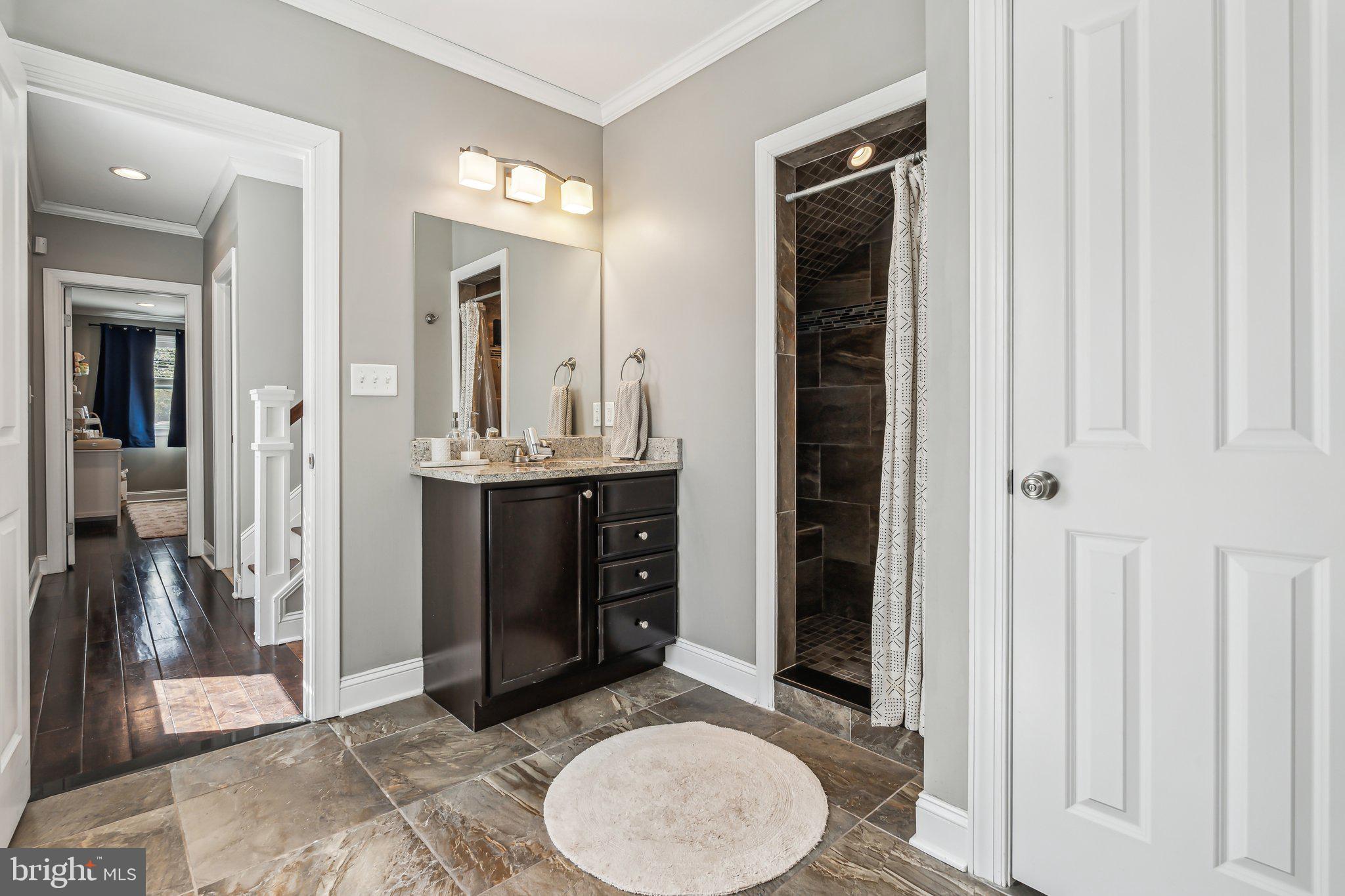 RIVERSIDE - Residential