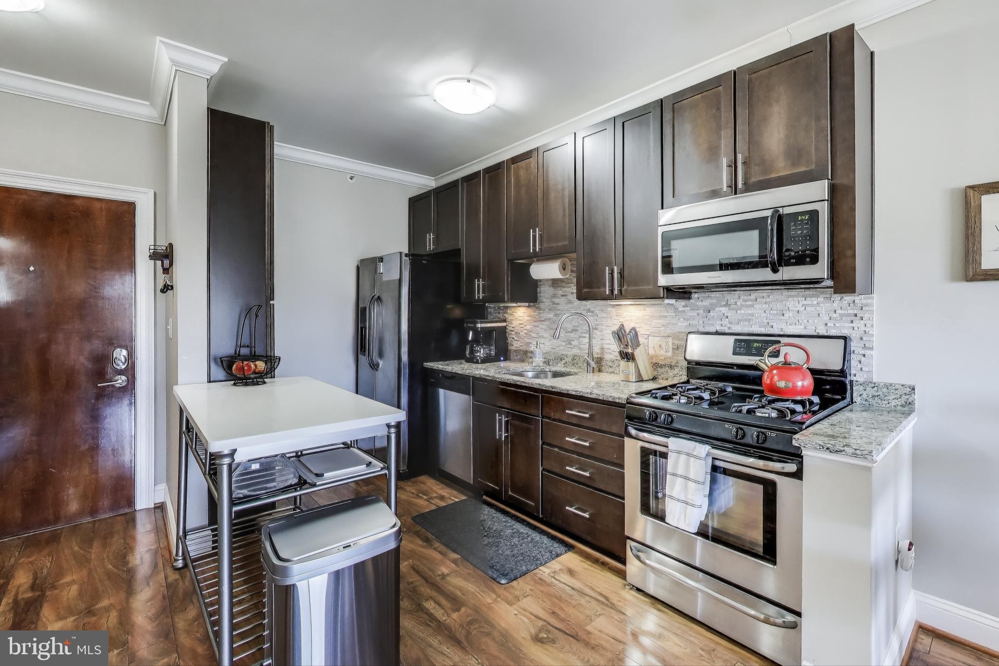 ISABELLA AT MONTICELLO MEWS - Residential