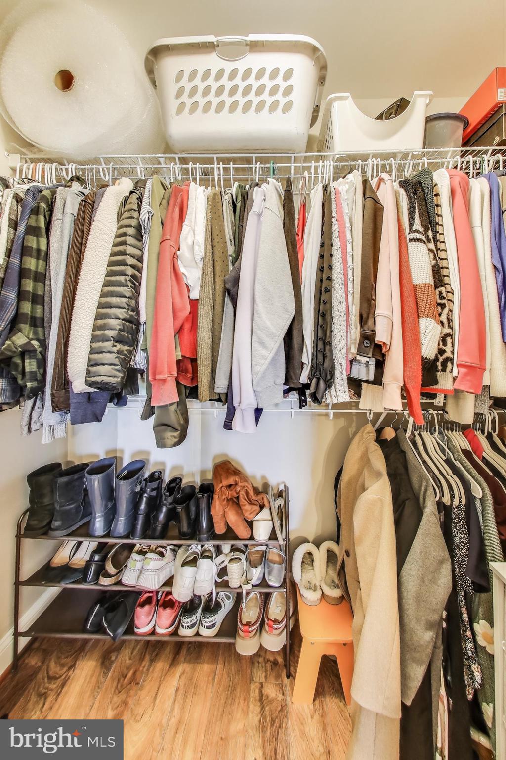 ISABELLA AT MONTICELLO MEWS - Residential