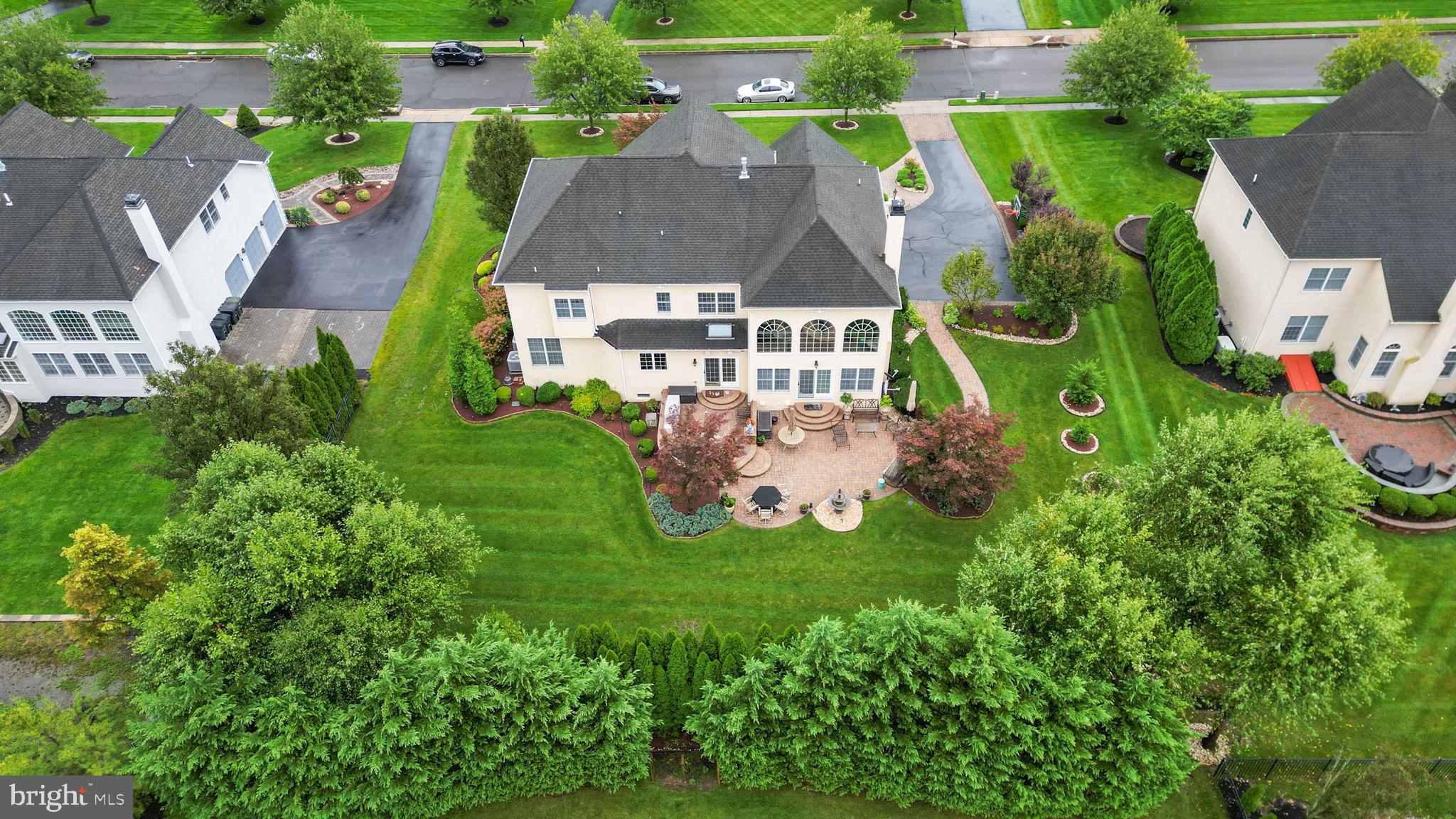 NORTHAMPTON HUNT - Residential