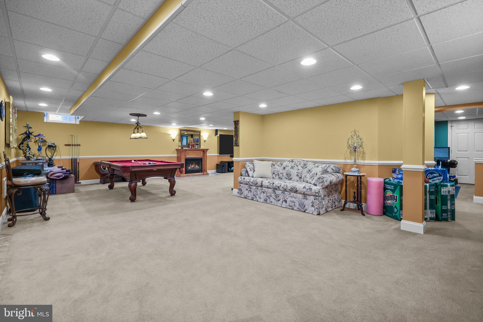 NORTHAMPTON HUNT - Residential