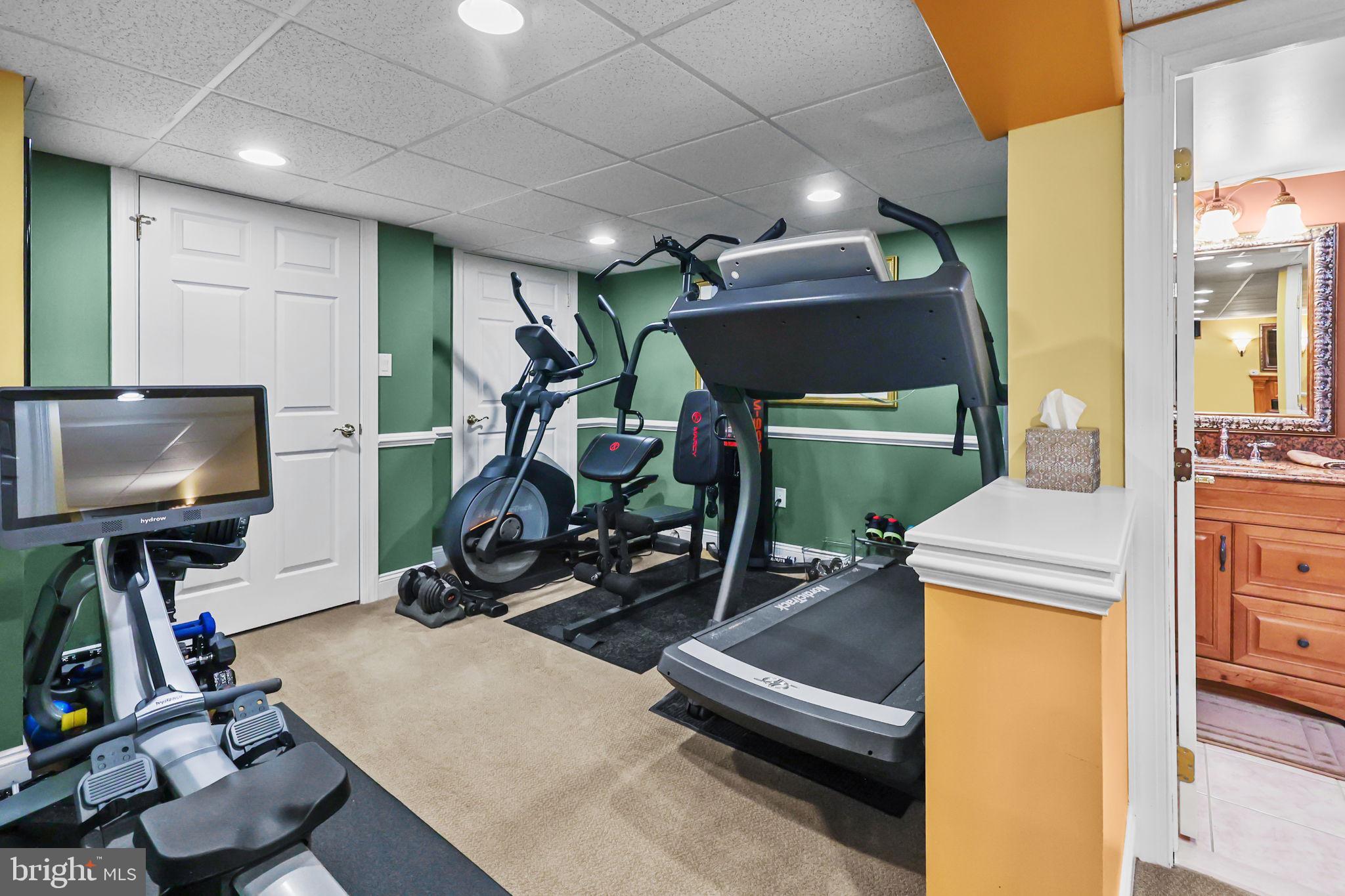 NORTHAMPTON HUNT - Residential