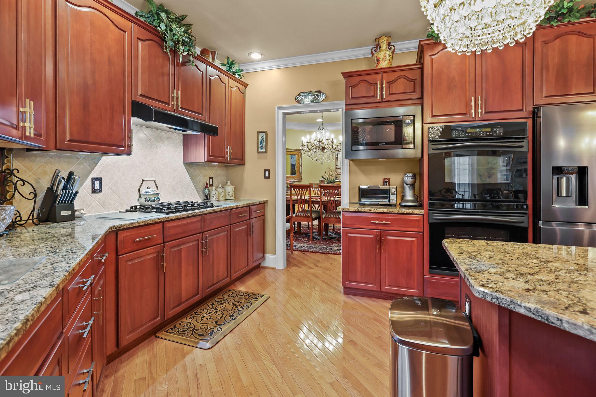 NORTHAMPTON HUNT - Residential