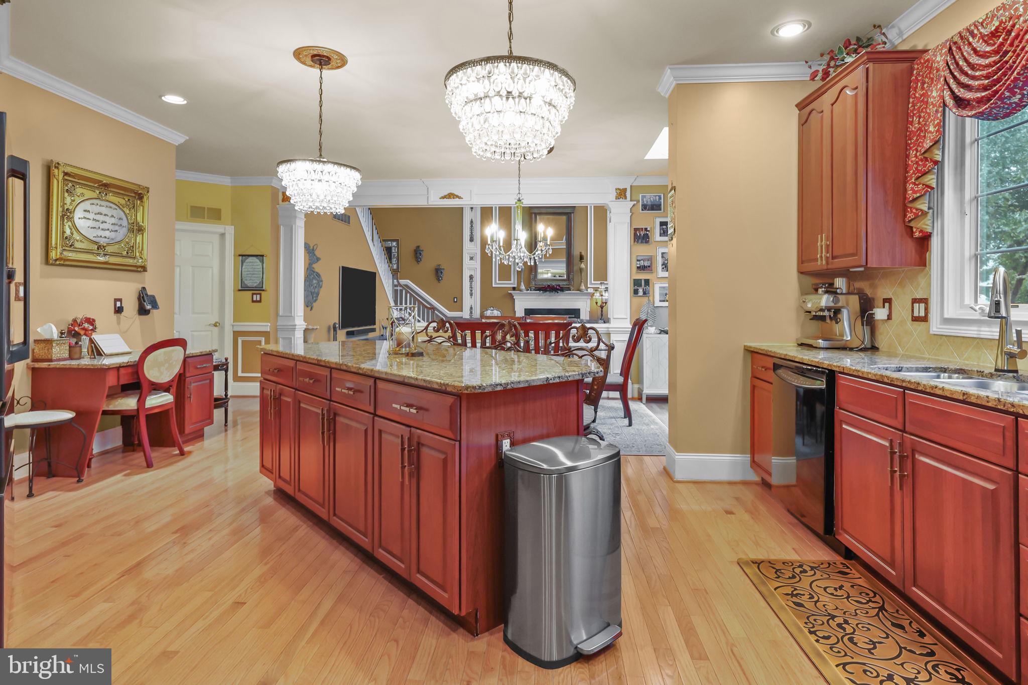 NORTHAMPTON HUNT - Residential