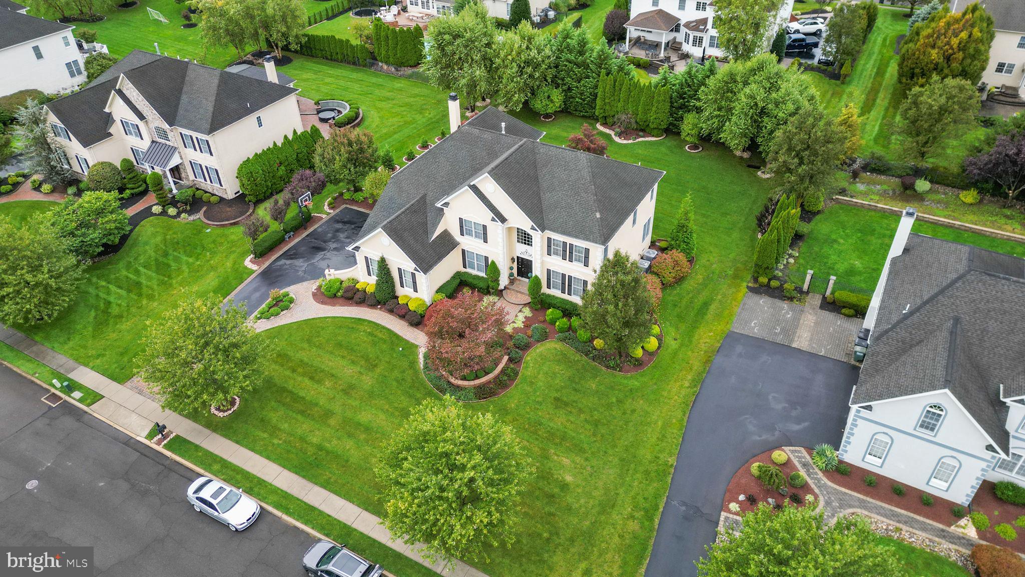 NORTHAMPTON HUNT - Residential