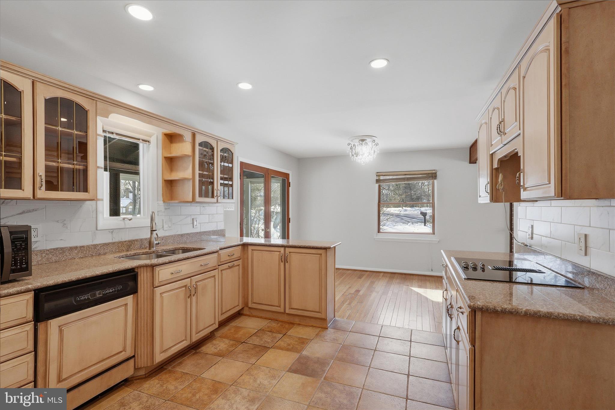 BERRYLAND FARM - Residential