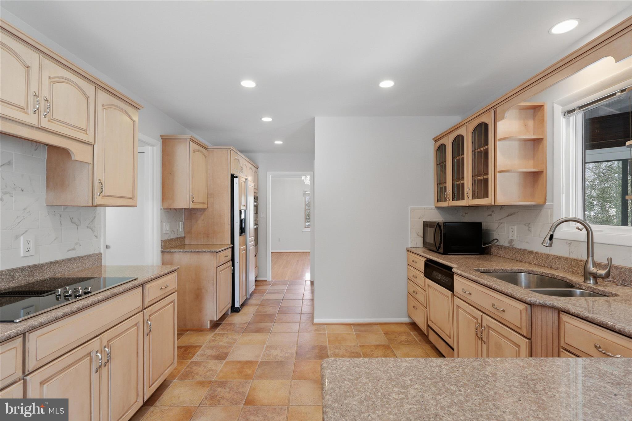 BERRYLAND FARM - Residential