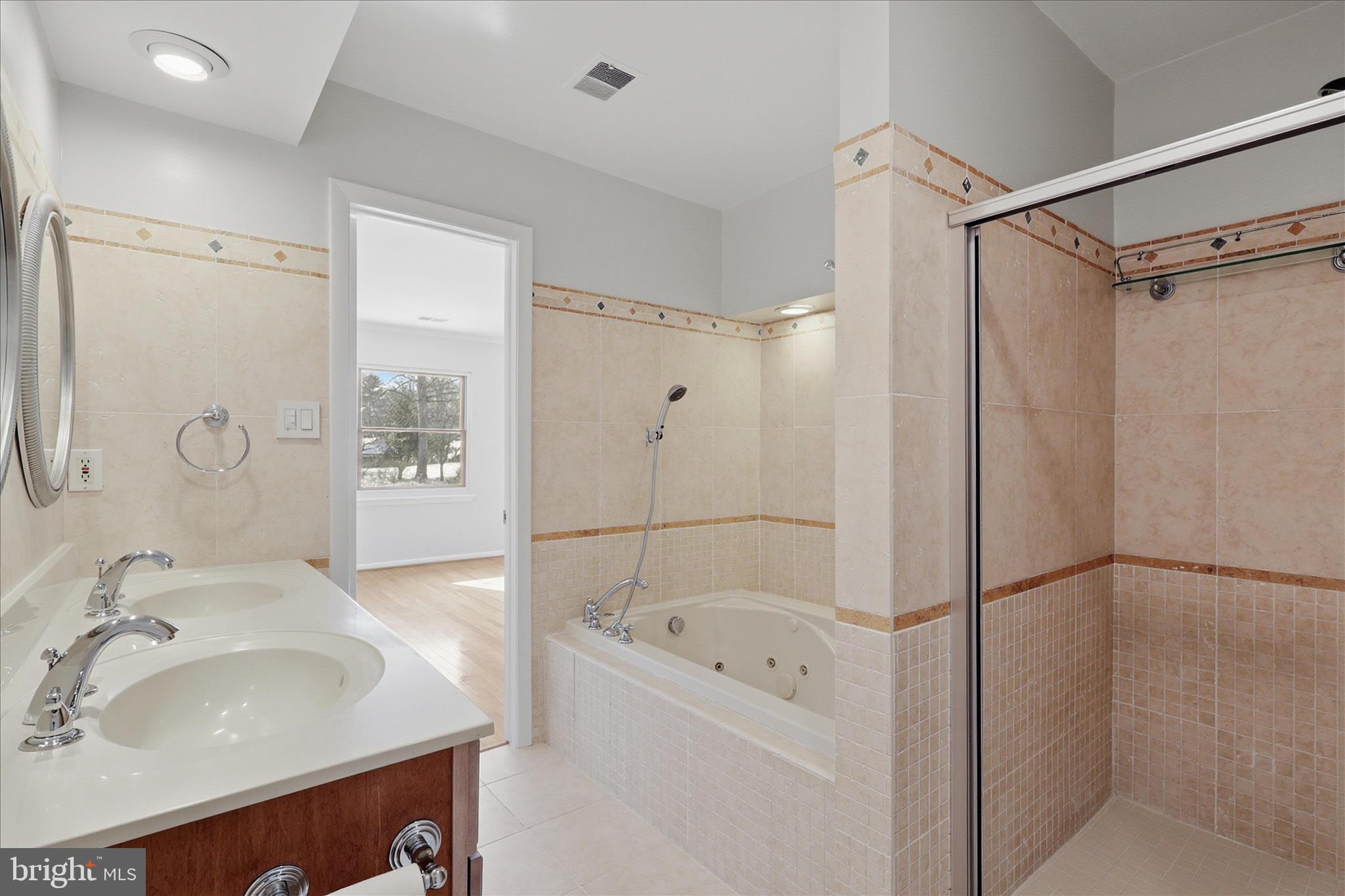 BERRYLAND FARM - Residential