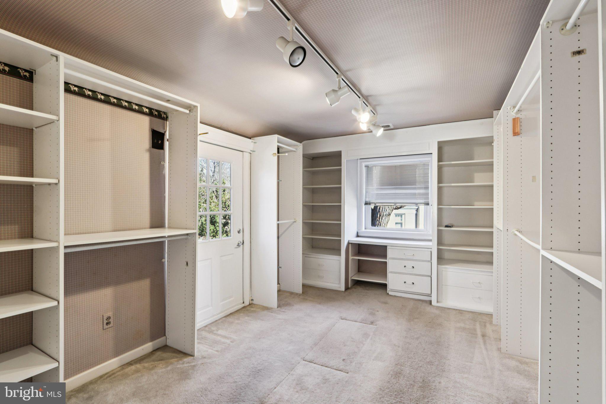 MT AIRY (WEST) - Residential