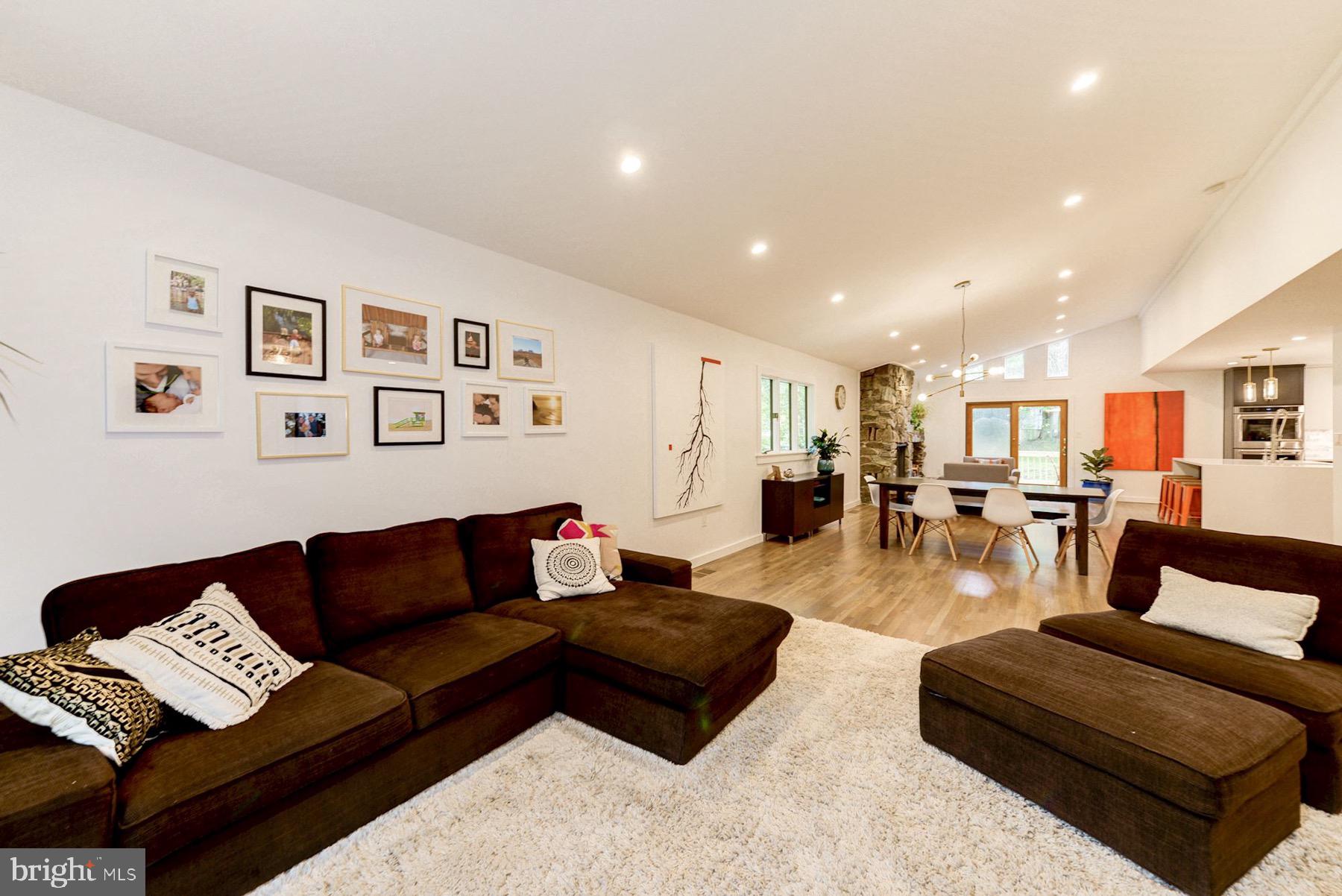 BRYN MAWR - Residential