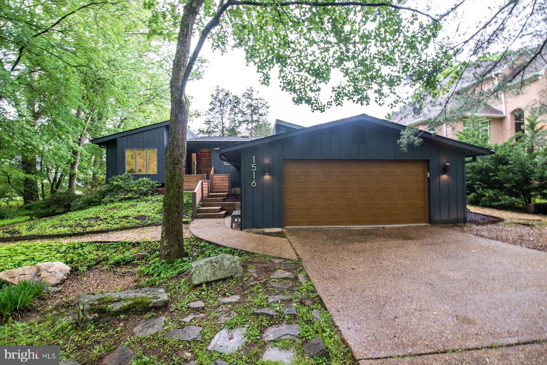 BRYN MAWR - Residential