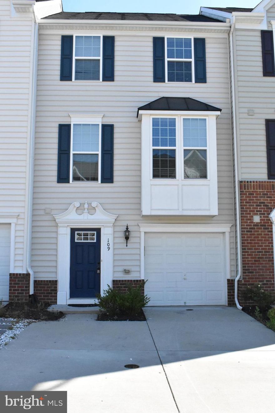 Fantastic 3 Bedroom 2.5 Bathroom 1-Car Garage Townhome In The South Stafford Rappahannock Landing Community. 3 Fully Finished Levels, Freshly Painted Neutral Décor, Brand New Wall-To-Wall Carpeting Throughout, Gleaming Hardwood Flooring and Ceramic Tile Flooring, Gourmet Style Kitchen Features Stainless Steel Appliances, Granite Counter Tops, 42" Cabinets, Gas Cooking, Built-In Microwave Oven, Dishwasher, Recessed Lighting, Ceiling Fans In Each Bedroom, Open Floor Plan, LIving Room Pre-Wired For Audit/Video Connectivity With Speakers In The Ceiling, Large Bedrooms and Spacious Closets, Laundry Area Conveniently Located On The Upper Level, Nice Deck Overlooking the Community Club House and Swimming Pool. Convenient To Nearby Schools, Shopping, I95, Etc. NO PETS OR SMOKING PERMITTED! $75 Application Fee Per Adult. (CASHIER'S CHECK ONLY - NO PERSONAL CHECKS OR MONEY ORDERS) MUST SUBMIT ORIGINAL RENTAL APPLICATION PACKAGE & DOCUMENTS ALONG WITH FUNDS FOR PROCESSING. SEPARATE CASHIER'S CHECK FOR THE SECURITY DEPOSIT IN THE AMOUNT OF $2,325. APPLY TODAY!